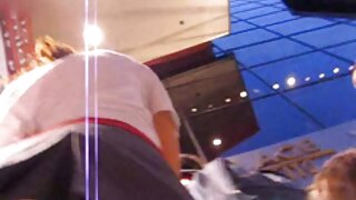 Busty xxx cổ Abigail là một vũ nữ thoát y