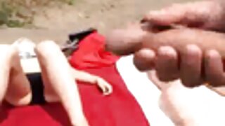 Sinh viên chiều cho Mẹ âm trong phim co trang x luật