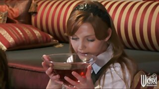 Cô yêu trang xxx đồ chơi lớn và lớn