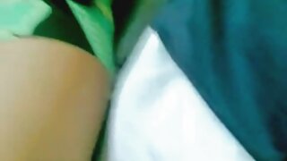 Em gái tôi có trang xxx hay một dương vật nhỏ trong phòng tắm